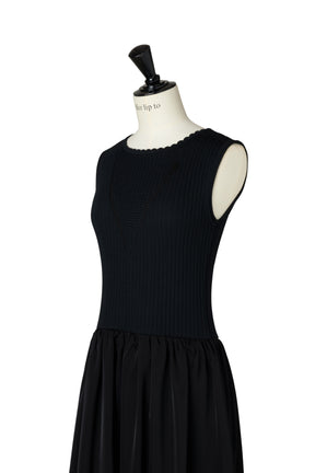 ［Essentia］Eyelet Knit Docking Dress