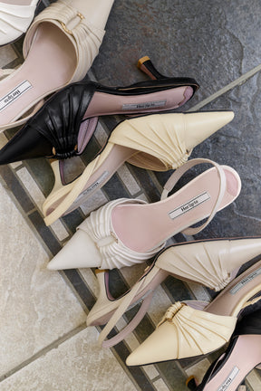 【Ships in early June】Pointed-Toe Gold Buckle Shoes