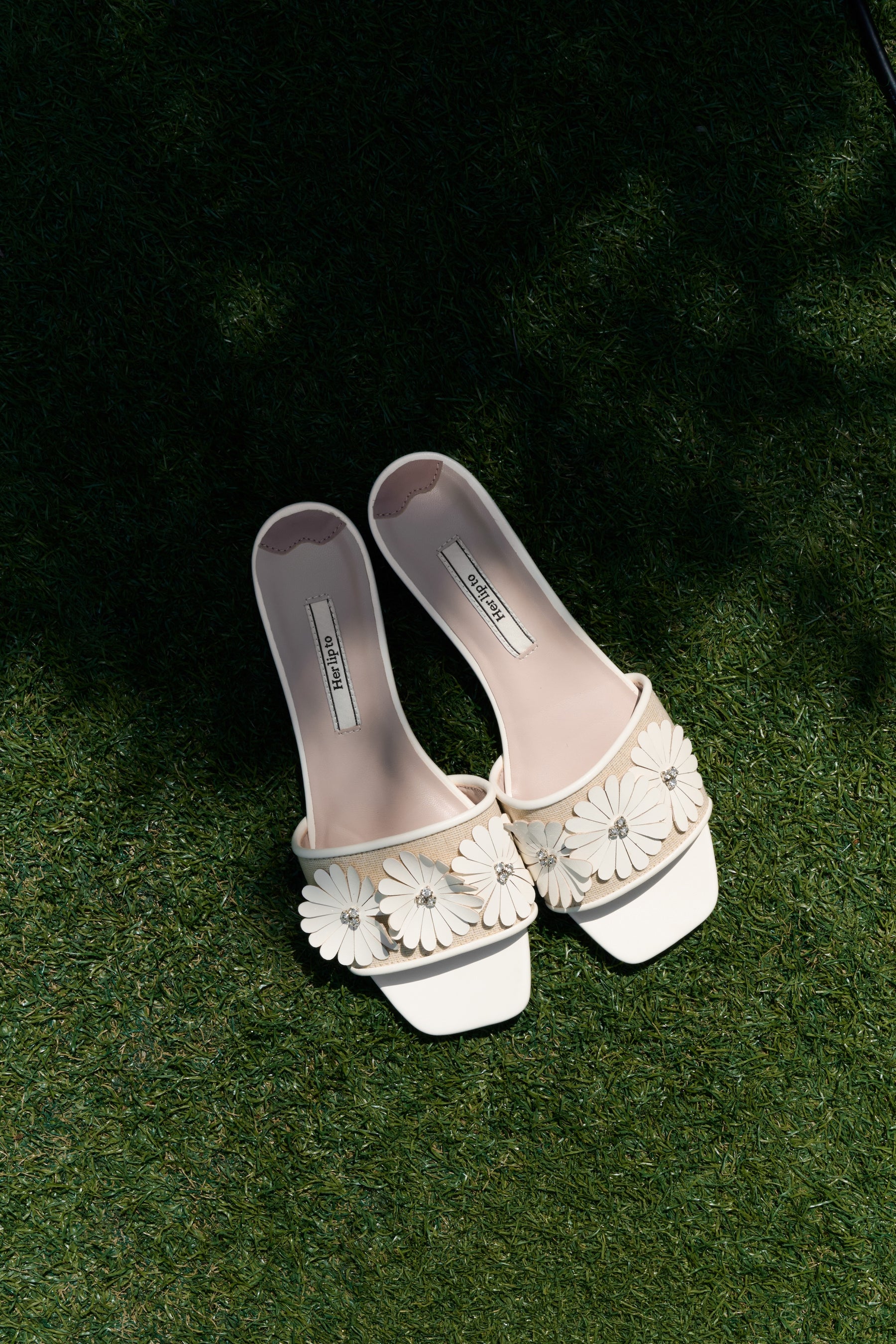 Daisy Flat Sandals