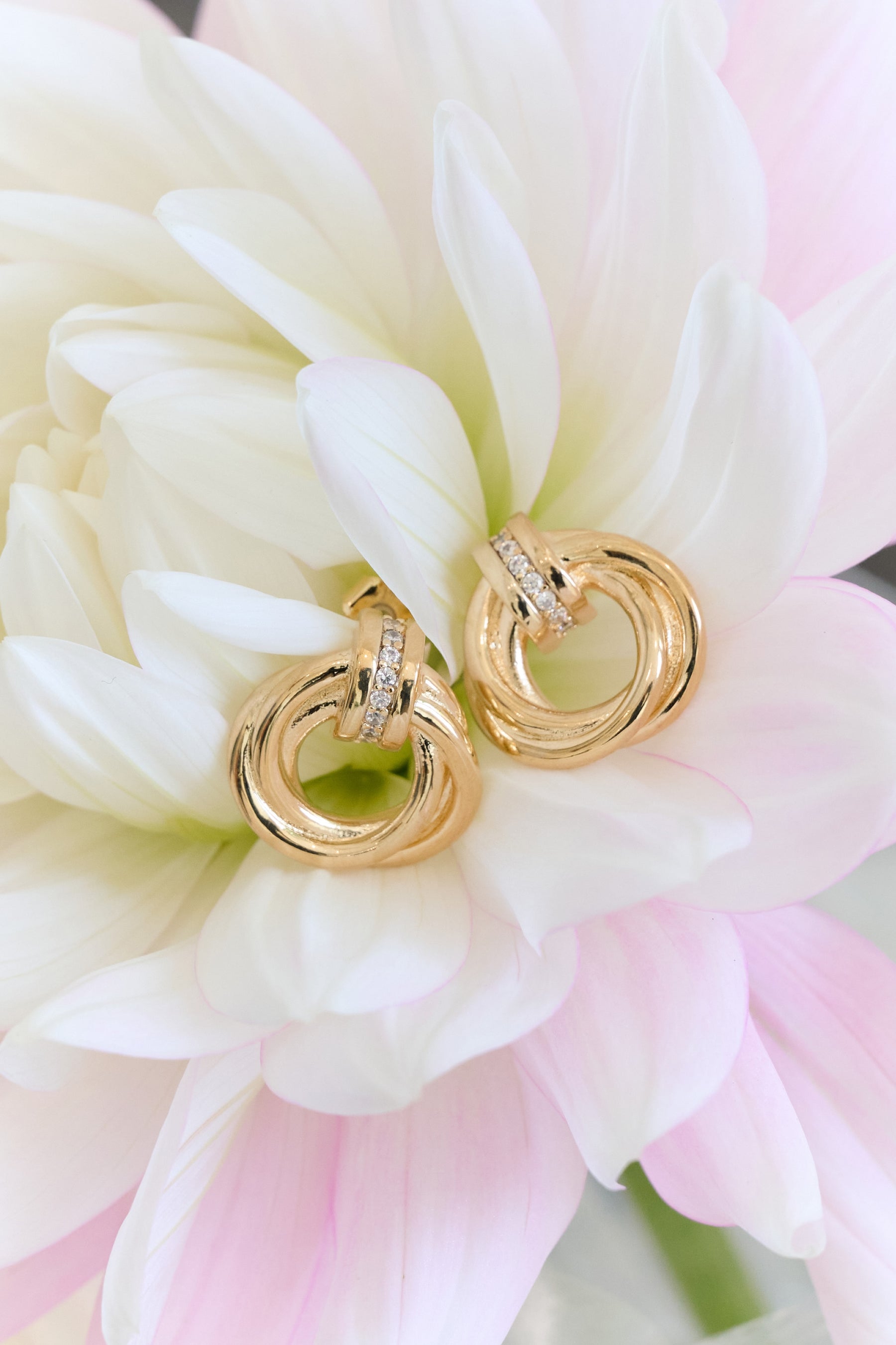 Twisted Hoop Pierces/Earrings