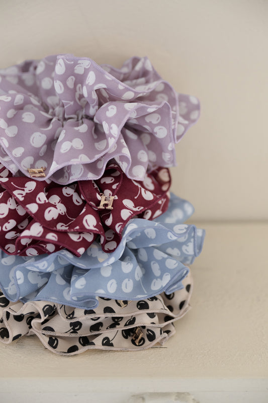 Cherry-Pattern Chouchou