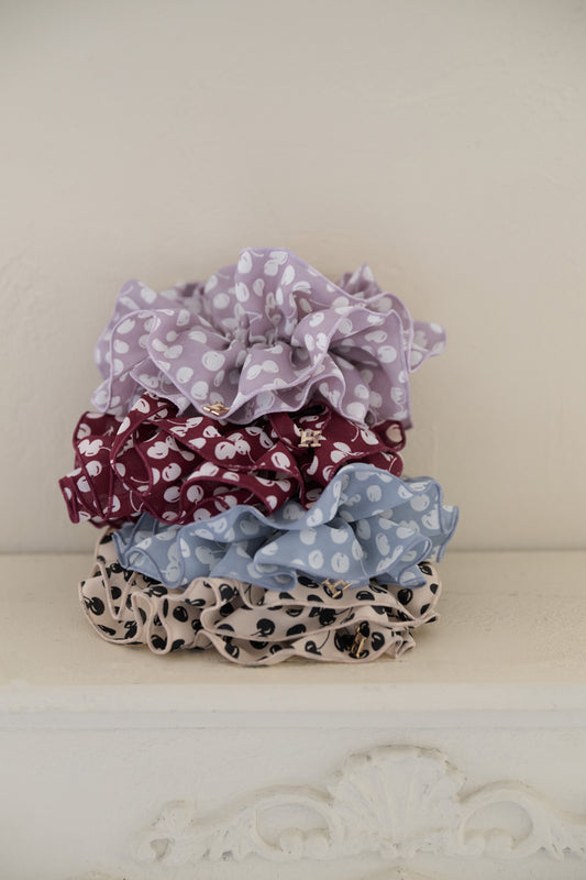 Cherry-Pattern Chouchou
