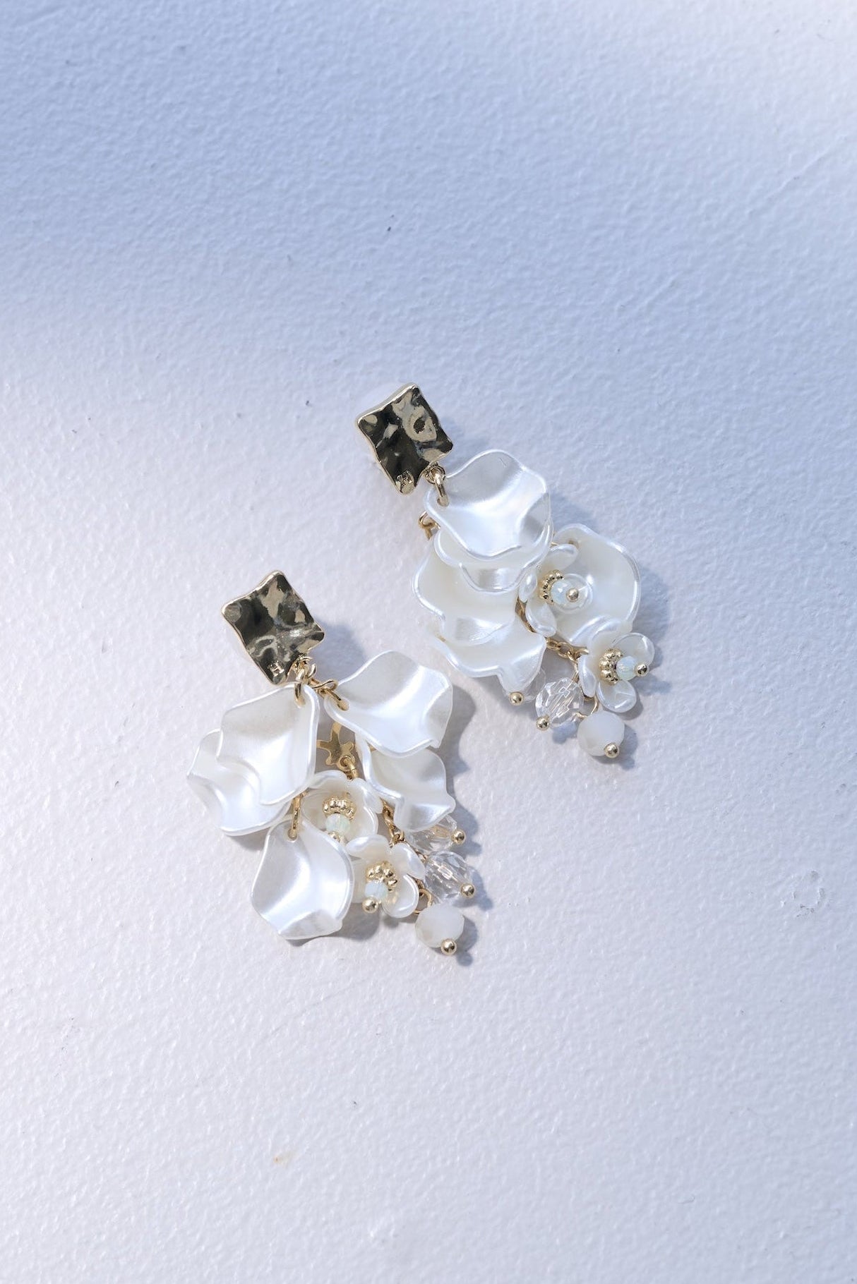 Tiered Petal Pierces/Earrings