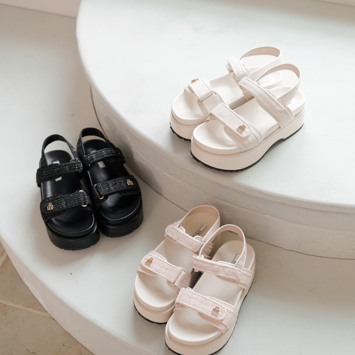 New Color] Trois Tweed Platform Sandals