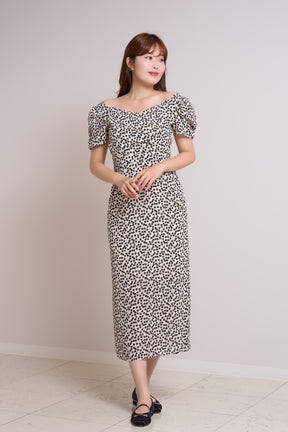 Cherry Pattern Cache-Coeur One-Piece