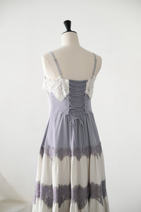 【新色】Isa Tiered Lace Cami Dress