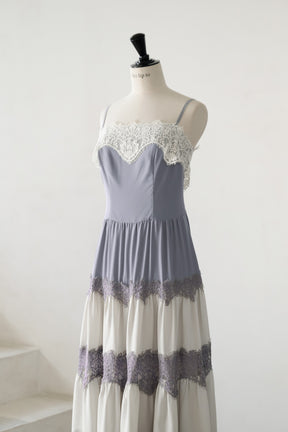 【新色】Isa Tiered Lace Cami Dress