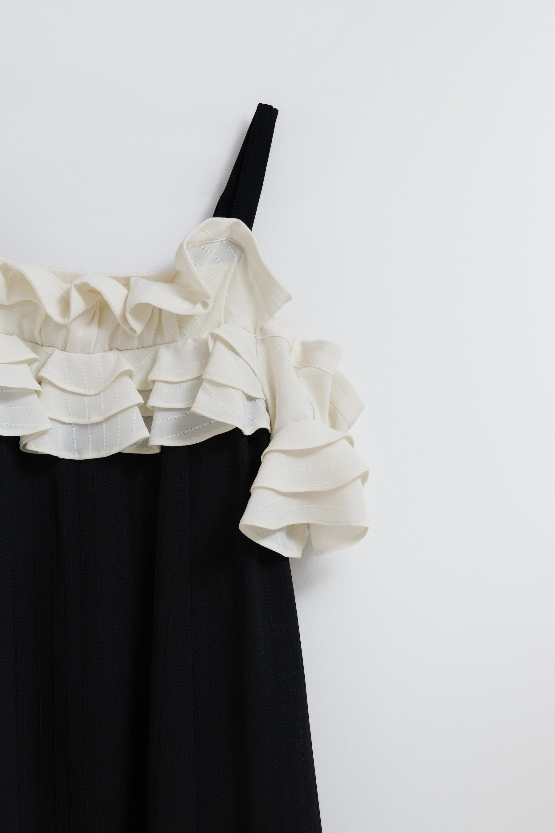 Vol.3 Alma Off-the-Shoulder Dress