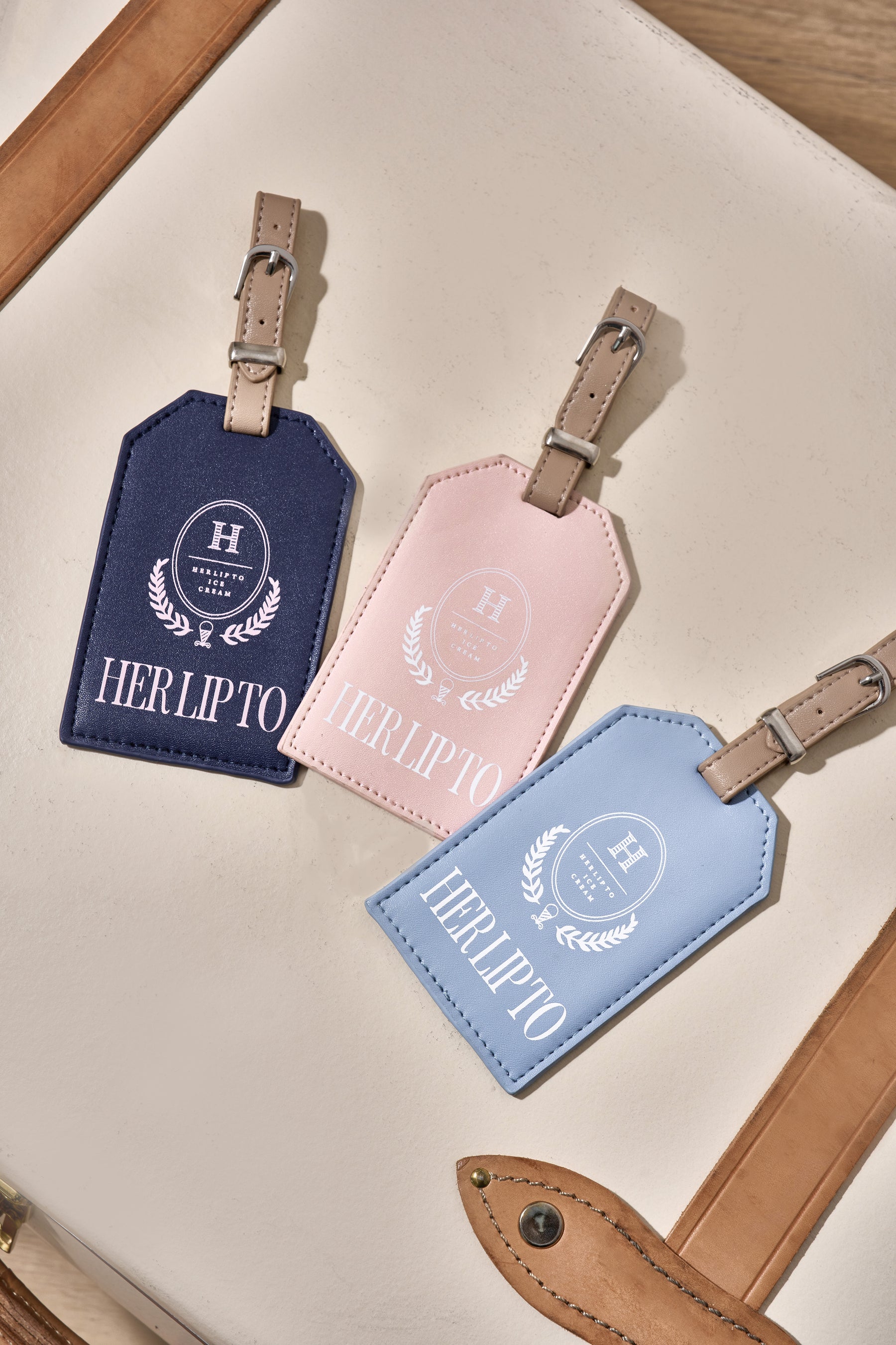 【Emblem】HLT Luggage Tag