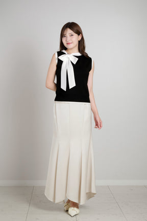 Two-Tone Bow Knit Top
