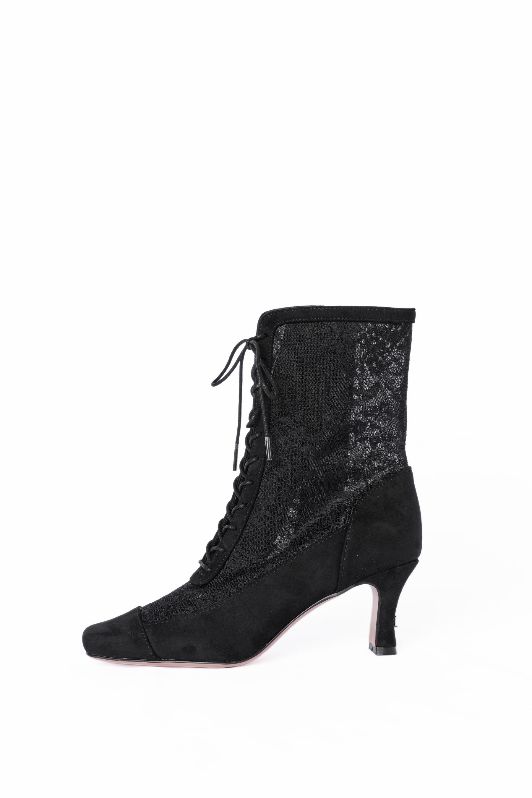 [Shipping in late August] Lace Ankle Boots