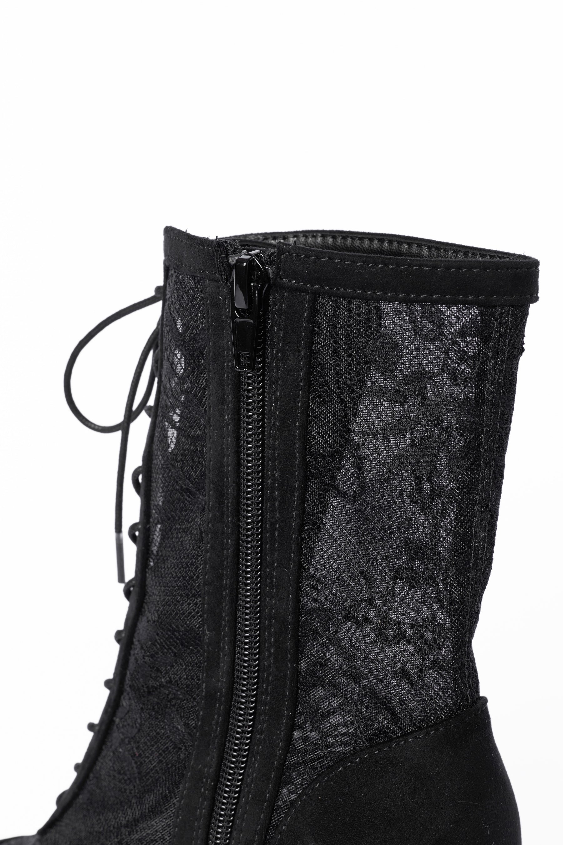 [Shipping in late August] Lace Ankle Boots