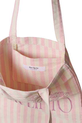 Scoop and Escape Tote