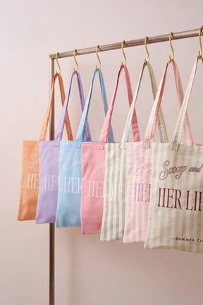 Scoop and Escape Tote