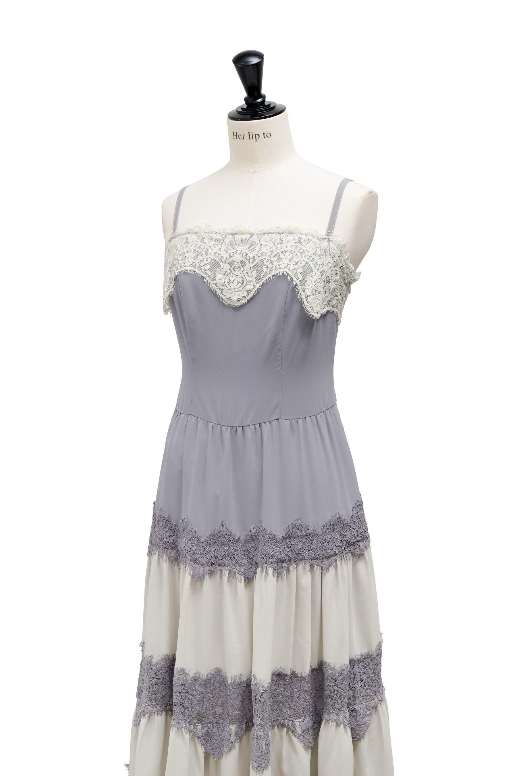 【新色】Isa Tiered Lace Cami Dress