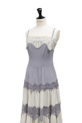 【新色】Isa Tiered Lace Cami Dress