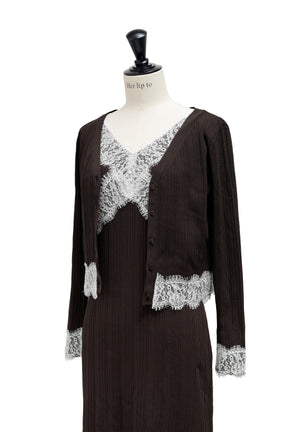 ［Essentia］Lace-Trimmed Knit Dress Set