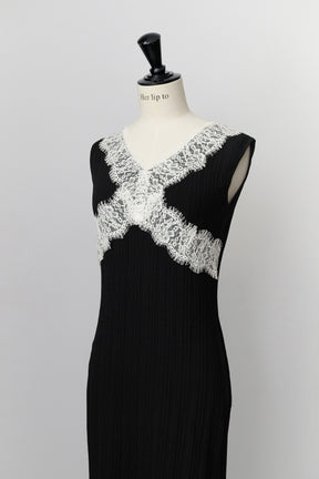 ［Essentia］Lace-Trimmed Knit Dress Set
