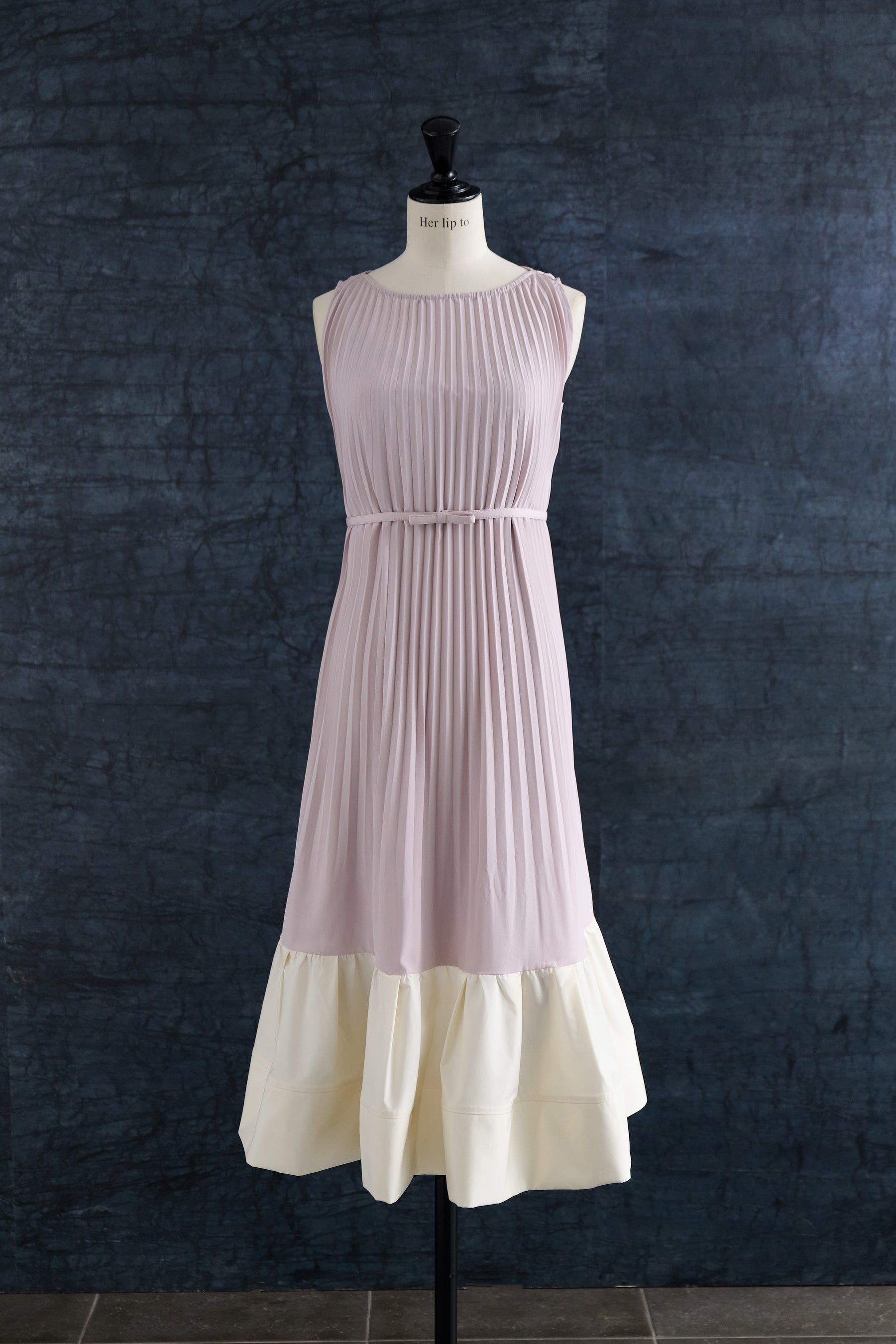 Pleated Fluid Long Dress		