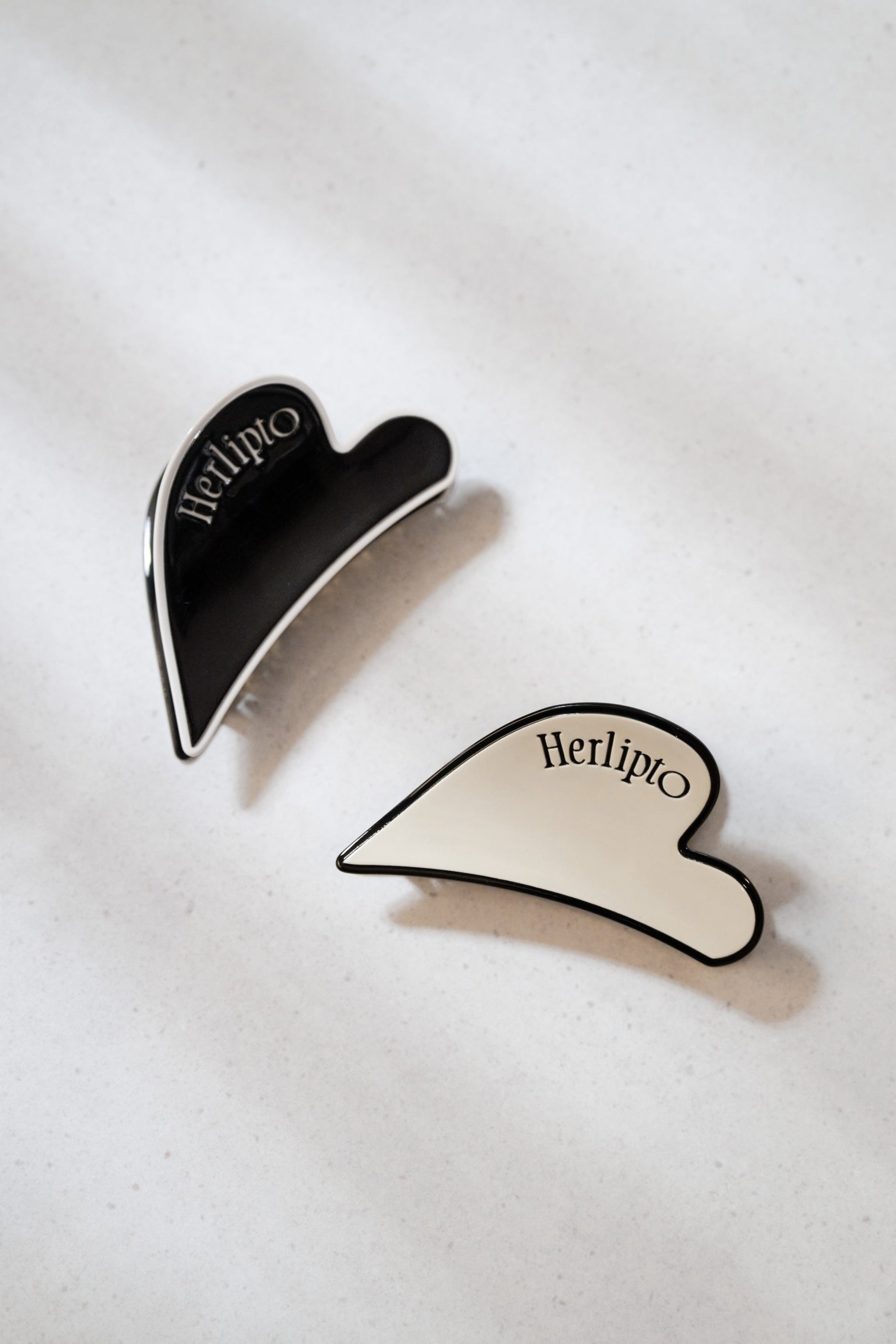 新品 herlipto Chain Ribbon Hair Clip クリップ Chain Ribbon Hair Clip
