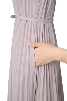 Pleated Fluid Long Dress		