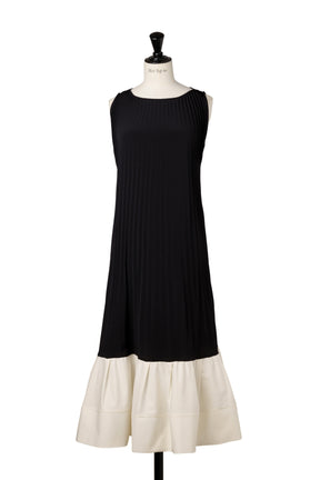 Pleated Fluid Long Dress		