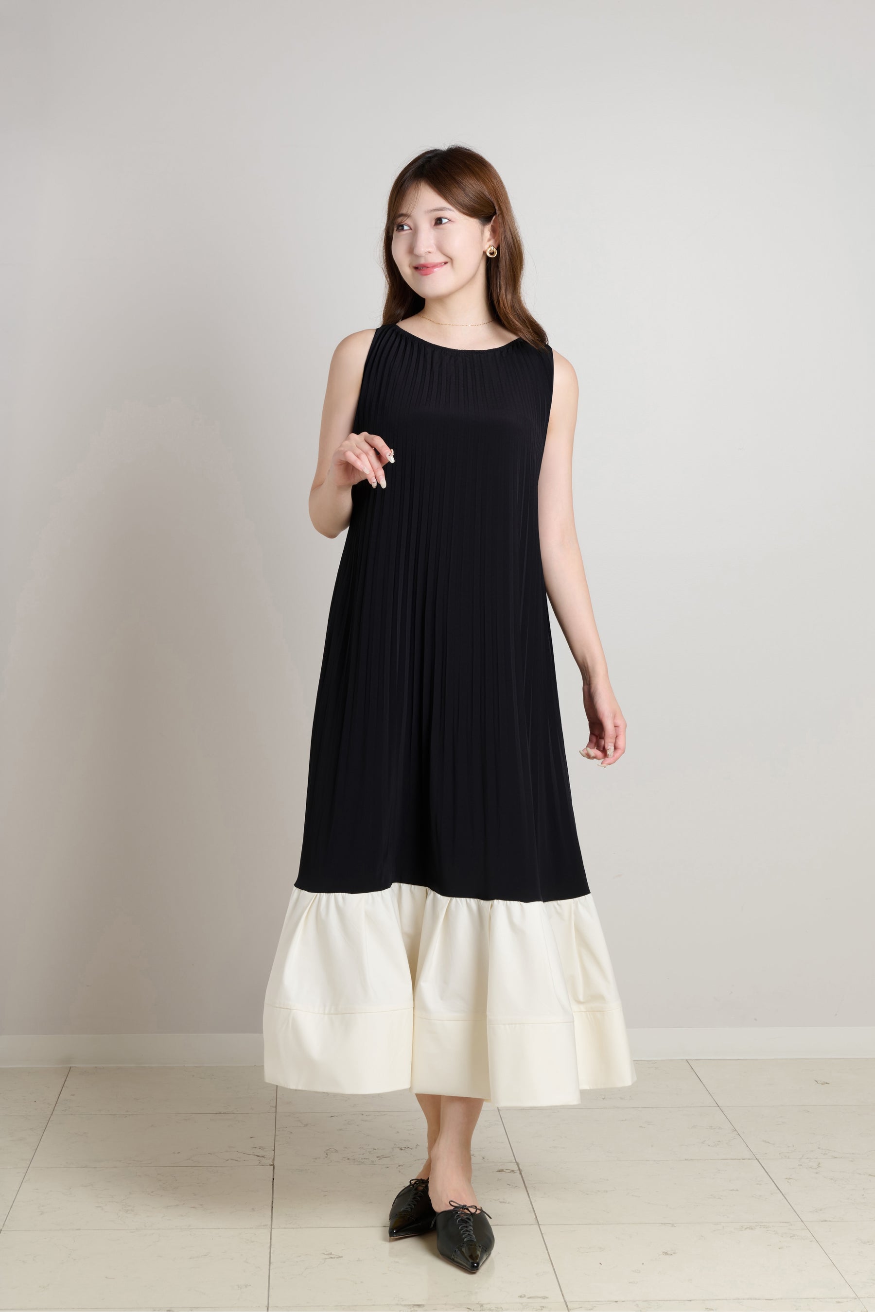 Pleated Fluid Long Dress