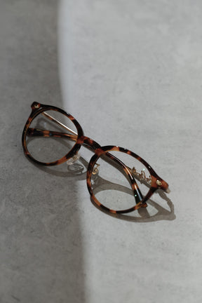 HLT Tortoiseshell Glasses