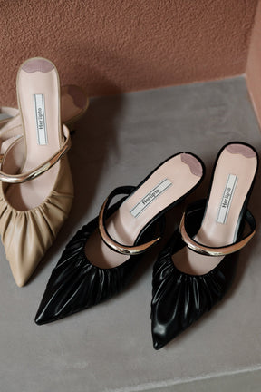 【8月下旬発送】Gold-Motif Ruched Mules