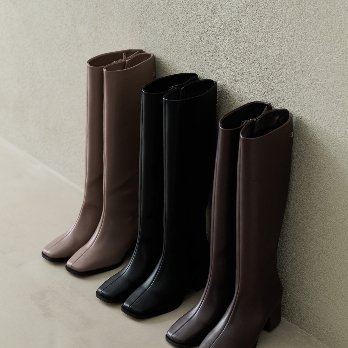 9月下旬発送】Back Slit Long Boots