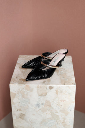 【8月下旬発送】Gold-Motif Ruched Mules