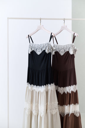 【8月上旬発送】Isa Tiered Lace Cami Dress