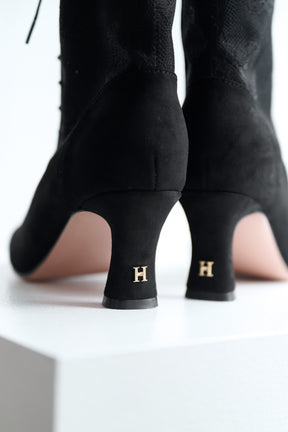 [Shipping in late August] Lace Ankle Boots