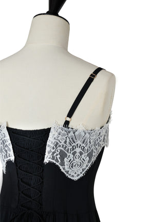 【8月上旬発送】Isa Tiered Lace Cami Dress