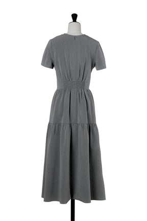 【8月下旬発送】Tucked Gathered Shirt Dress