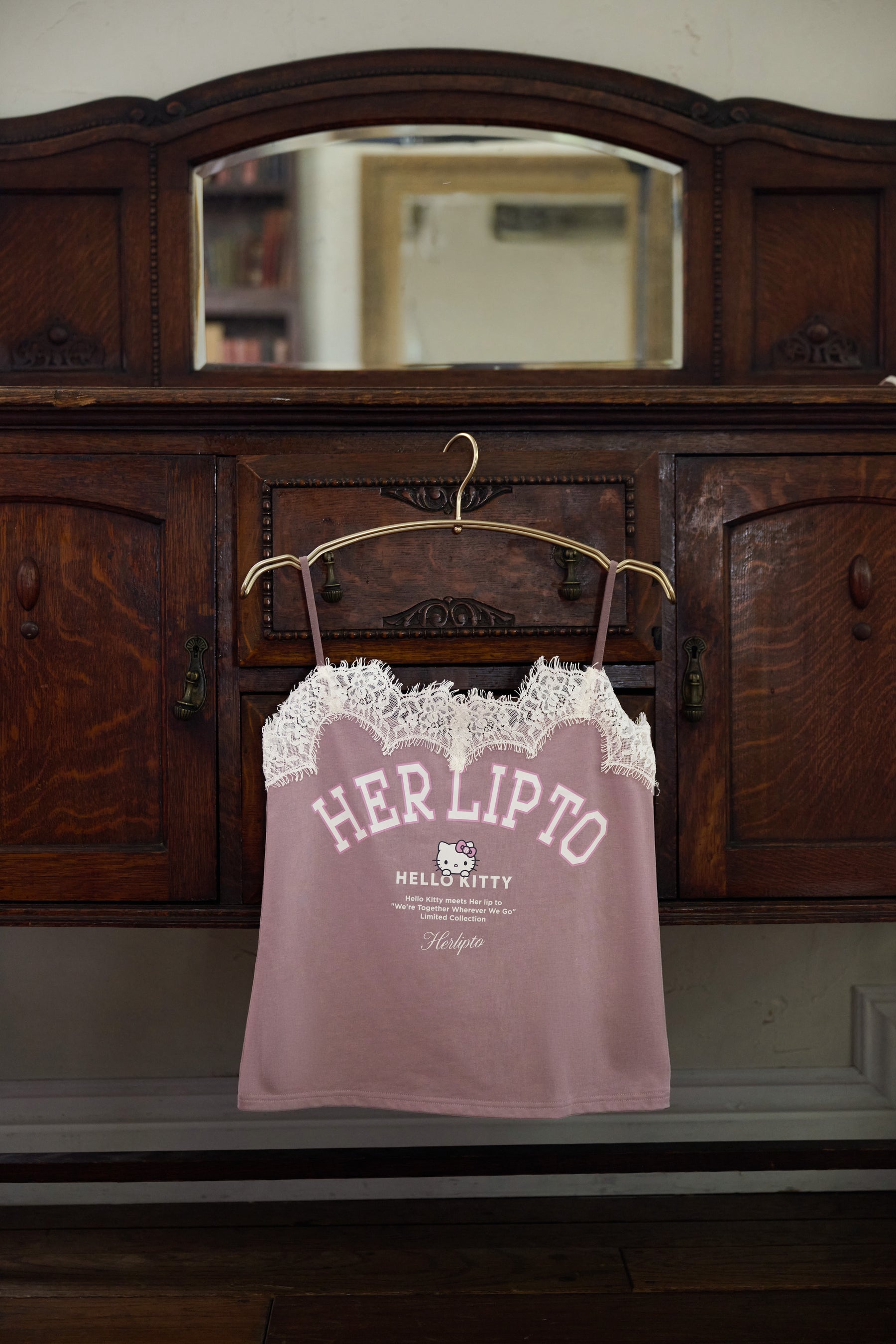 HLT x Hello Kitty Lace-Trim Camisole