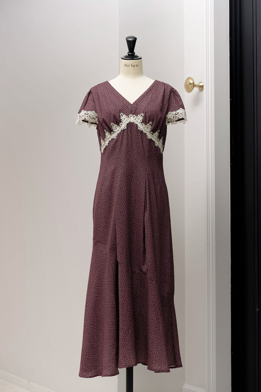 【9月上旬発送】【新色】Polka-Dot Lace-Trim Dress