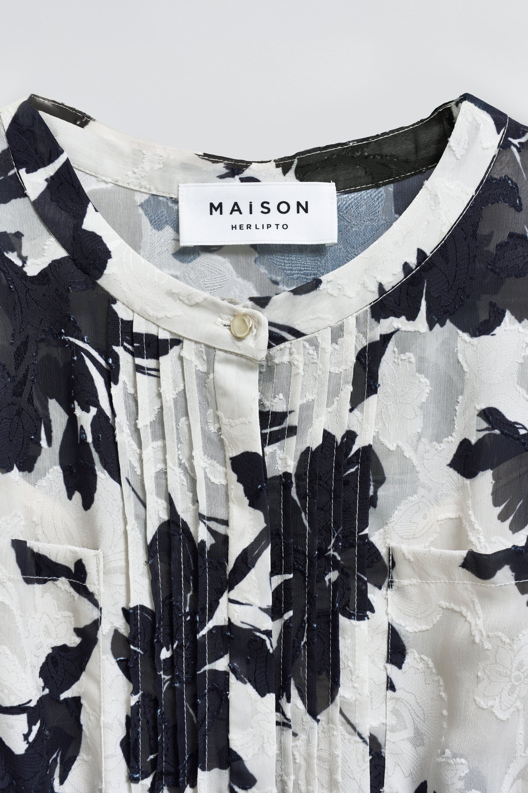 Vol.1 Floral Jacquard Dress