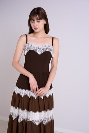 【8月上旬発送】Isa Tiered Lace Cami Dress