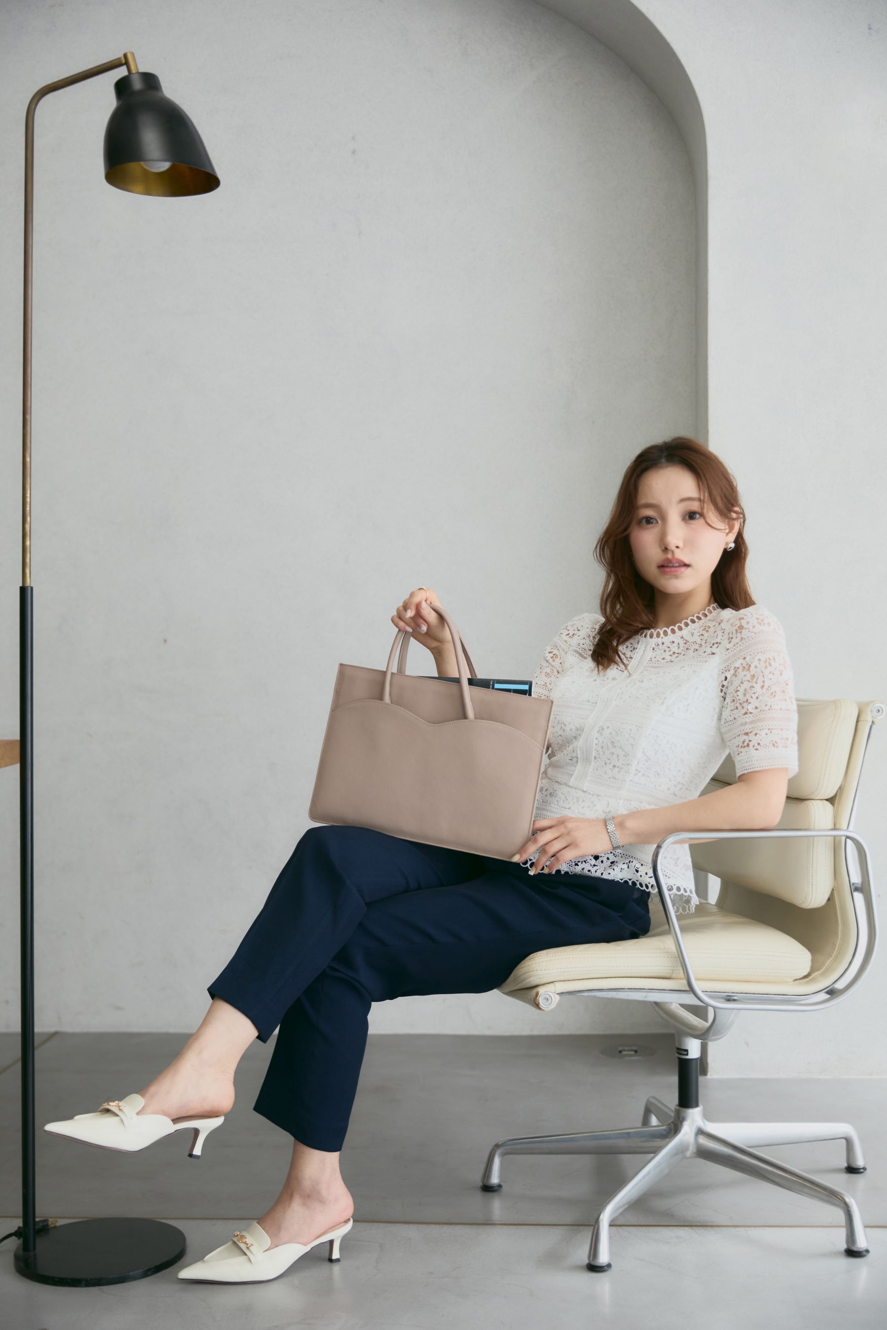 ［FOR HER］【6月中旬発送】Lip-Shaped PC Bag