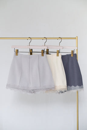 Muse Lace-Trimmed Set