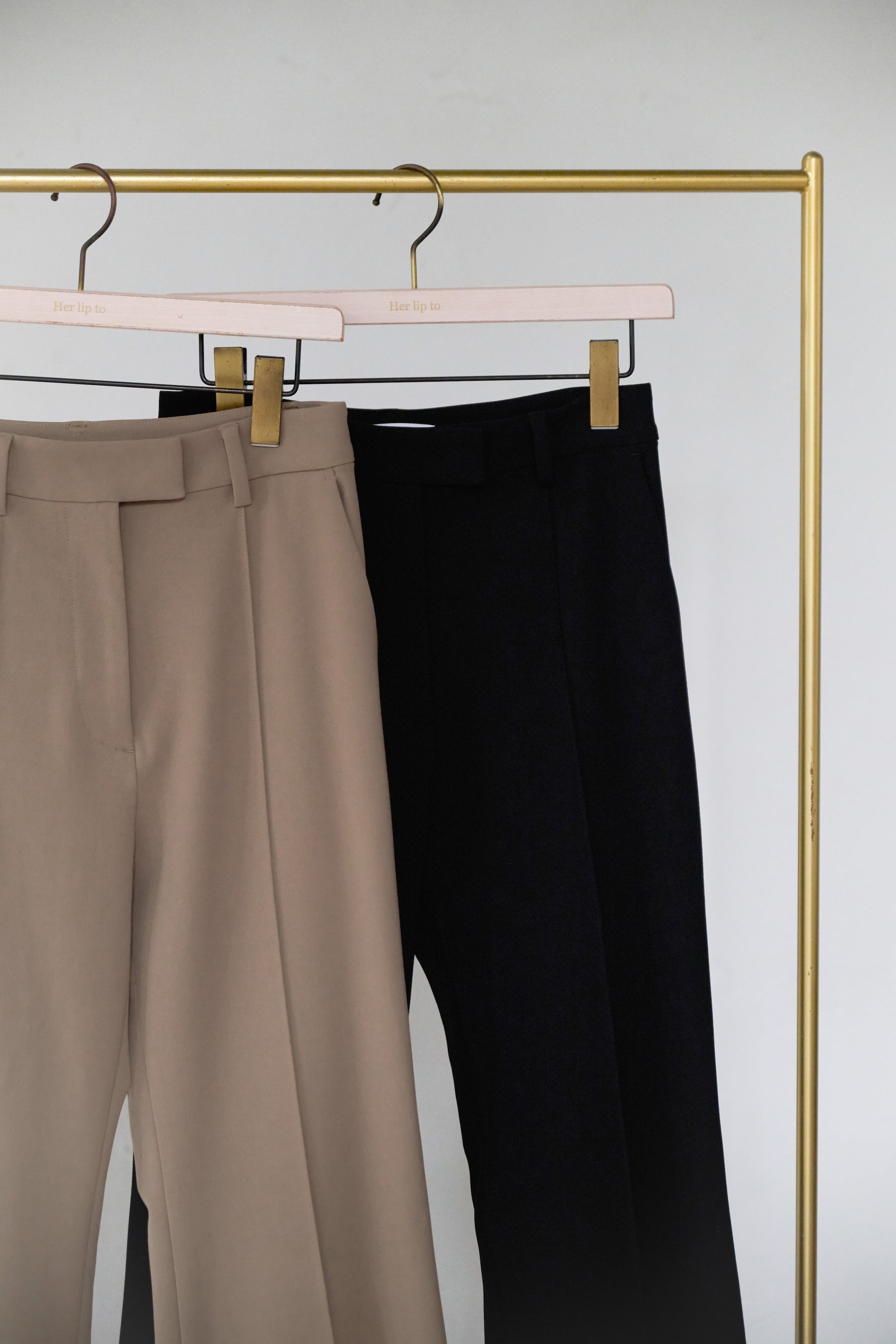 Front-Tuck Semi-Flare Pants