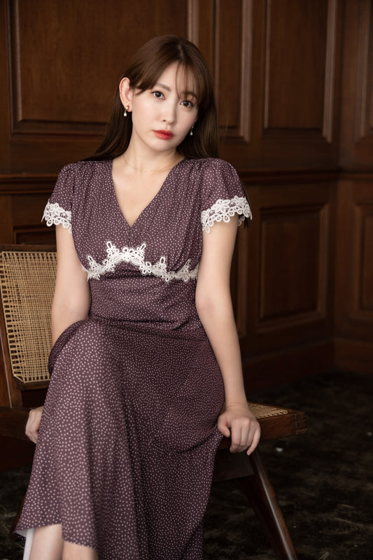 【9月上旬発送】【新色】Polka-Dot Lace-Trim Dress