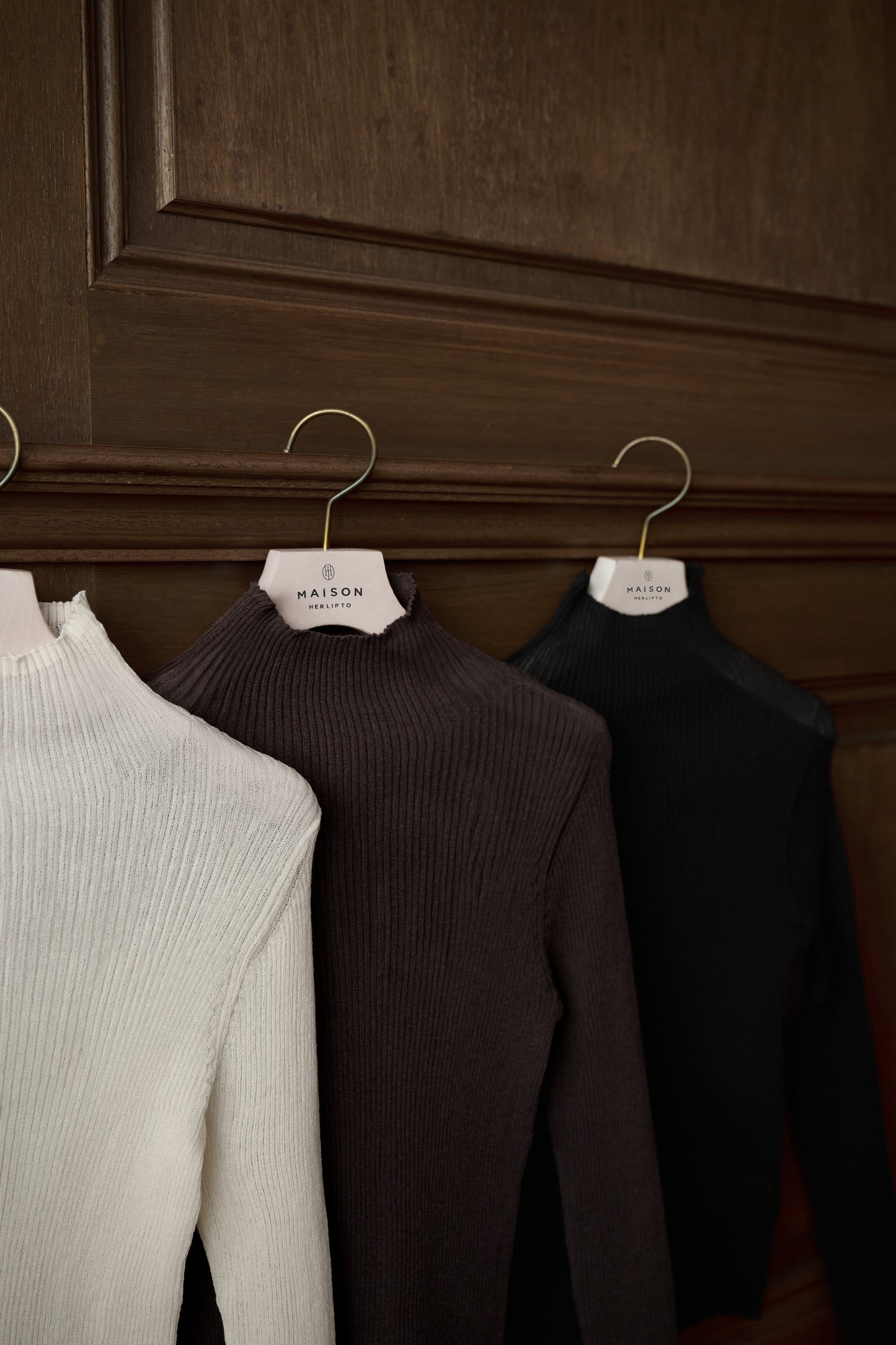 Vol.1 Sheer Knit Top