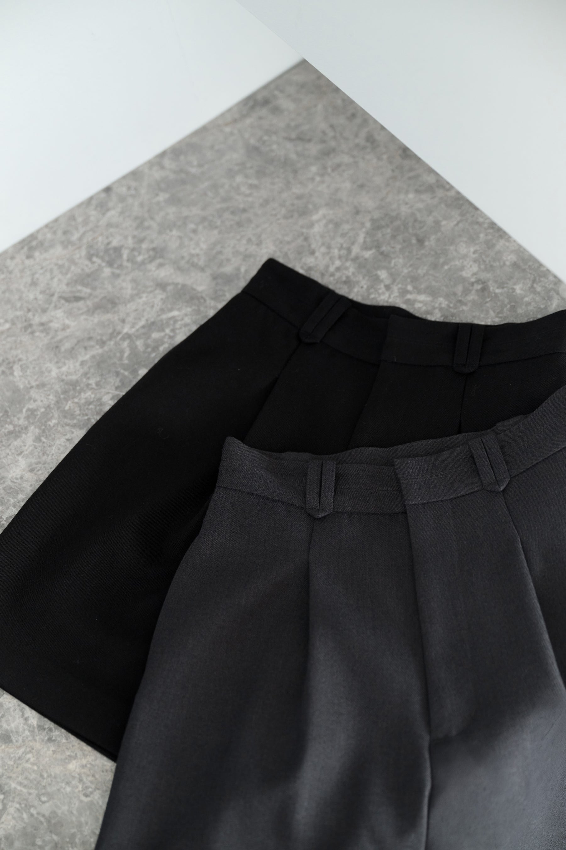 [Ships in early October]［Essentia］Twill Bermuda Shorts