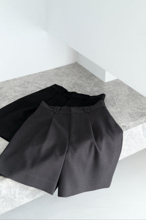 [Ships in early October]［Essentia］Twill Bermuda Shorts