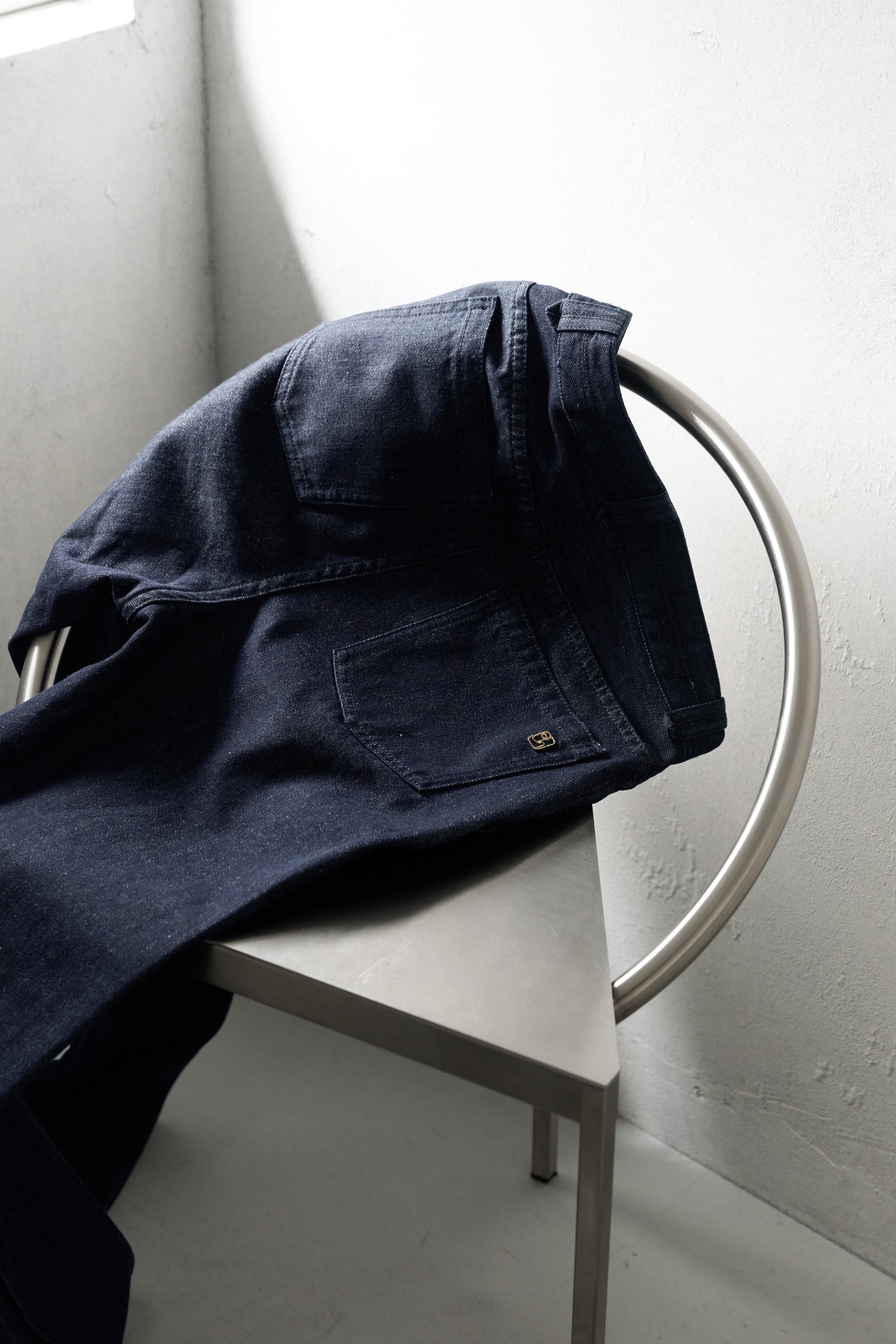 [Ships in early October]［Essentia］Essential Semi Flared Jeans