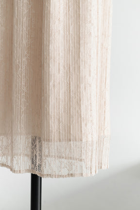［Essentia］Pleated Lace Docking Dress