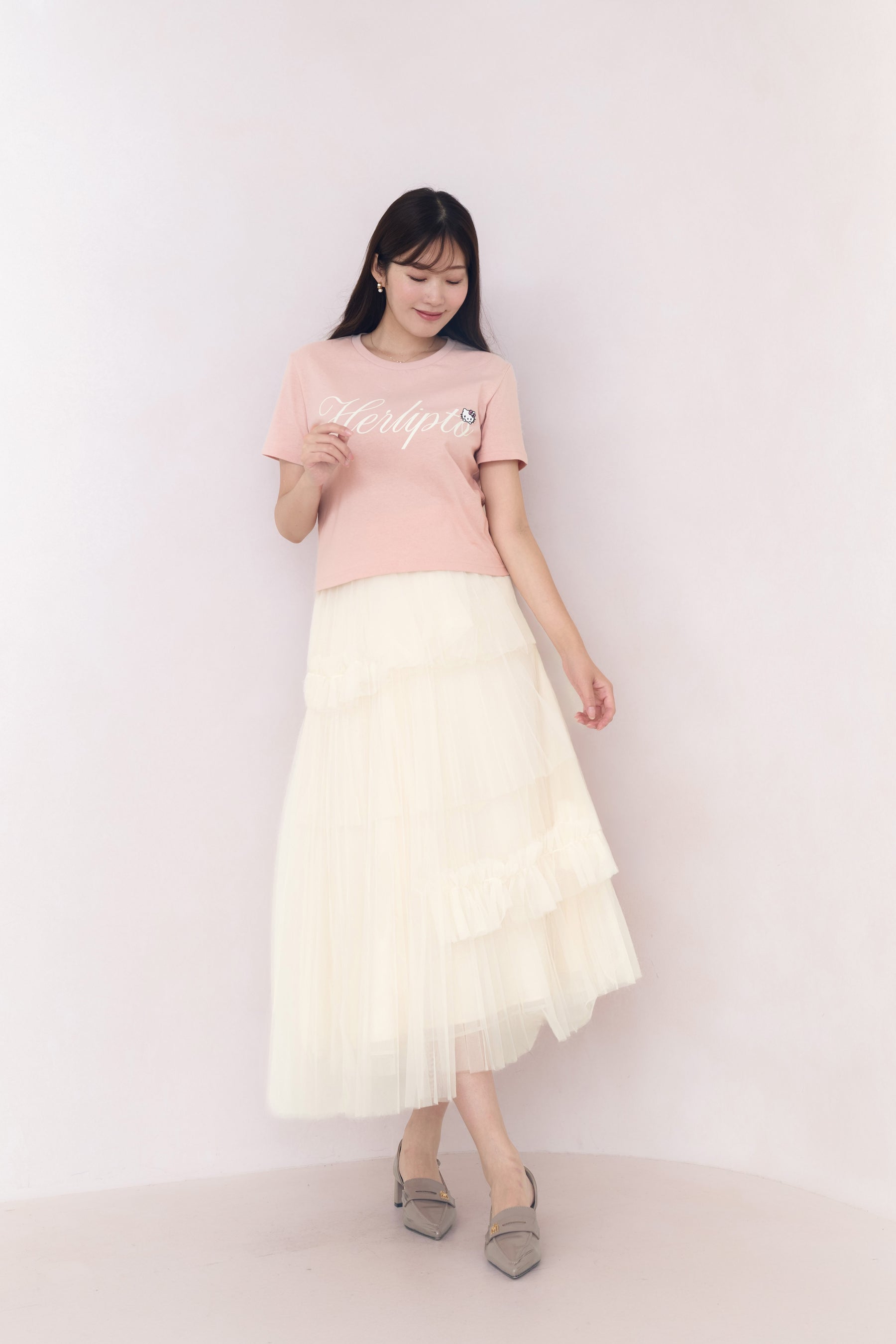 【9月下旬発送】【white】HLT x Hello Kitty Front Logo Tee