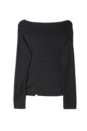 [Ships in early October] ［Essentia］Asymmetrical Tucked Knit Top